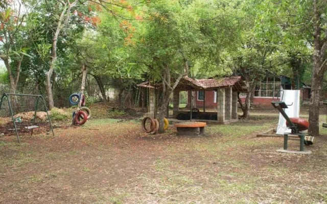 Forest Hills Farm and Guesthouse
