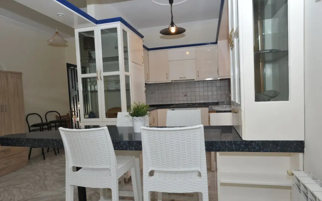 Blue Apartments Ipsos