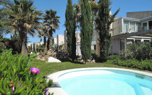 L'Escala Resort
