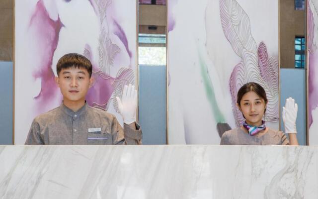 Lavande Hotels· Cangzhou Kaiyuan Avenue Rongsheng Plaza