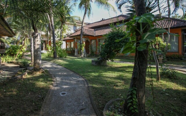 Airy Buleleng Kalibukbuk Lovina Bali