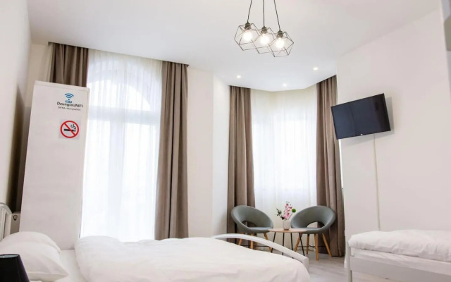 Grande Plus Apartment Dzungla