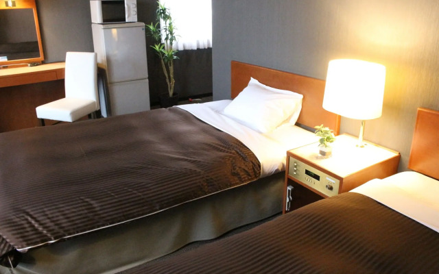 HOTEL LiVEMAX Hiratsuka Ekimae
