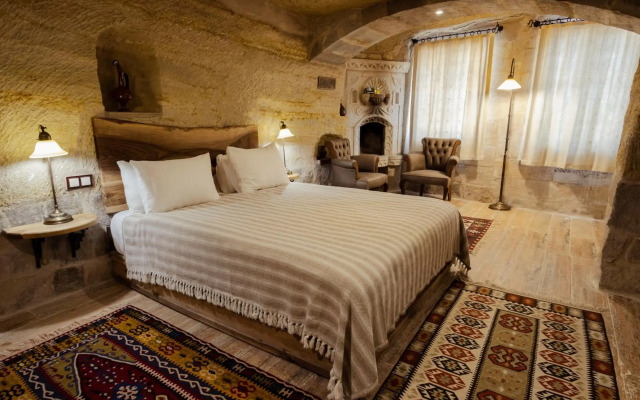 Sultan Cave Suites