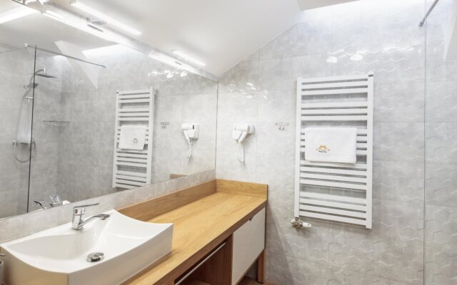 SOLAVO Home&Travel