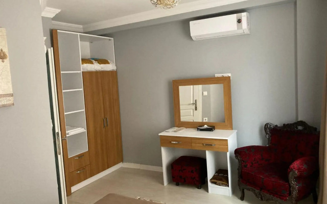 Senturkler Suite
