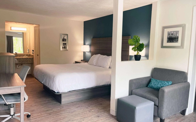 Ramada by Wyndham Lumberton