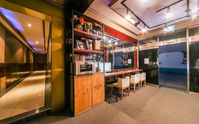 Apple House Mini Hotel