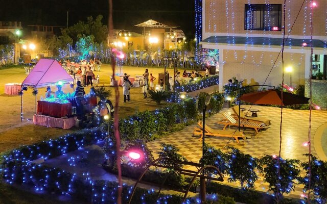 Corbett D Resort