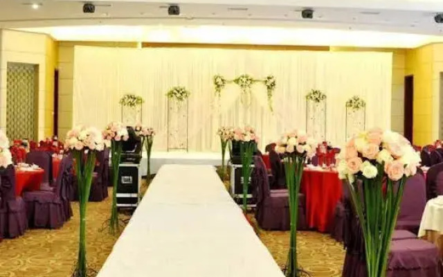 Jinqiang Huaheng Hotel - Chengdu