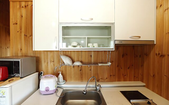 Jeju Sunflower Pension