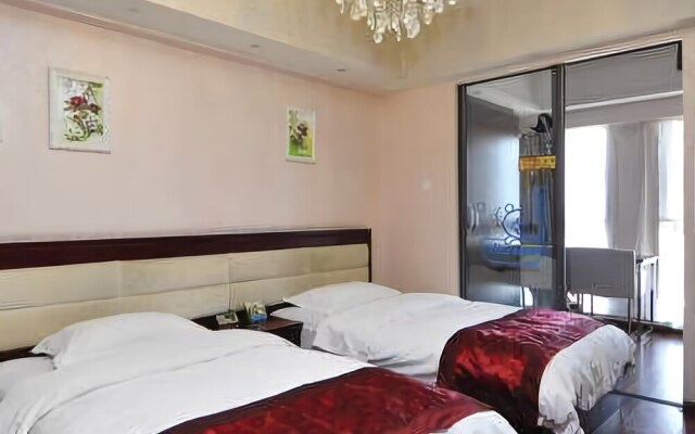 Kunming Yihuaju Hotel