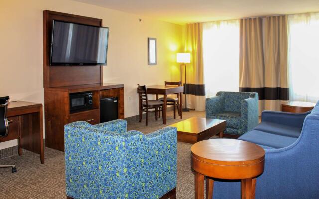 Comfort Inn & Suites St. Louis - Chesterfield