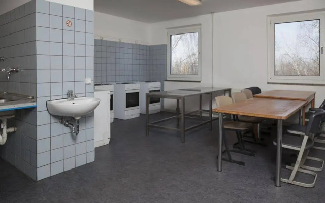 Hostel Pro-social