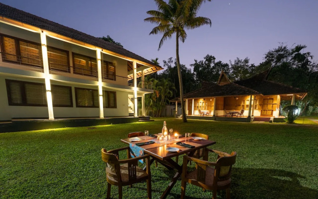 Pathiramanal Villa, Alappuzha