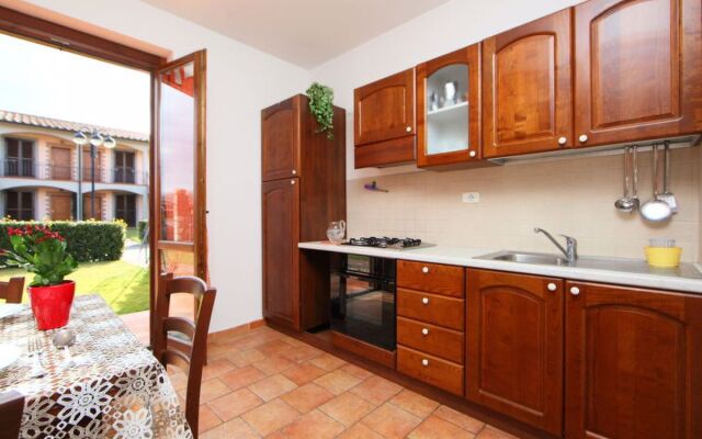 House Oak Pitigliano 13611