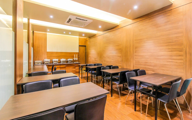 Fabhotel Rk International