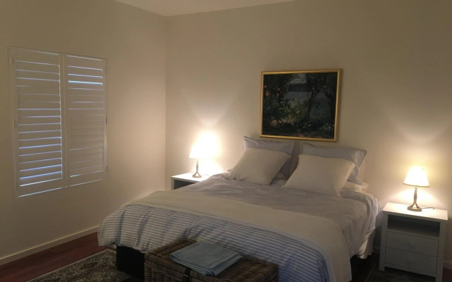 The Garden Cottage at The Olives – Guest Rooms – Yankalilla