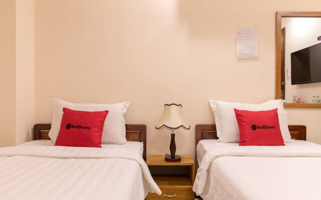 RedDoorz Near Nguyen Chi Thanh Street