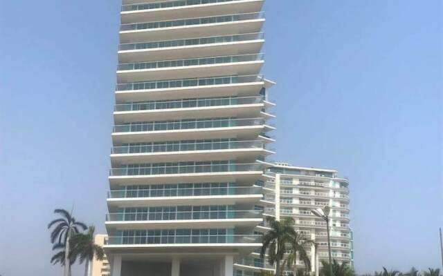 Península 4-H 02 Recamaras vista al mar