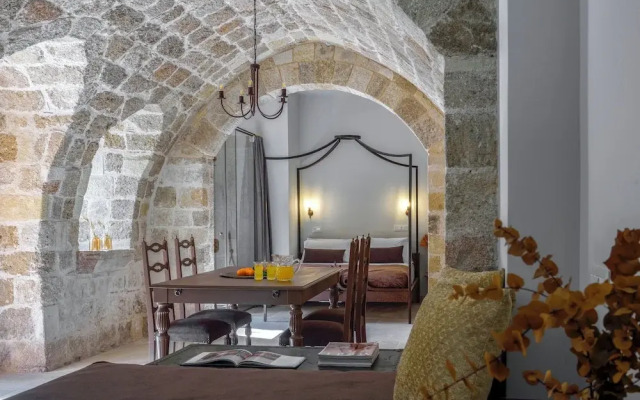 Spanish Knights Inn
