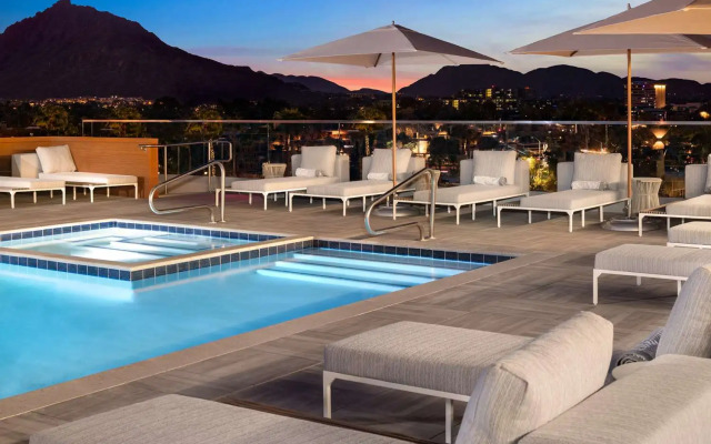 Canopy by Hilton Scottsdale Old Town