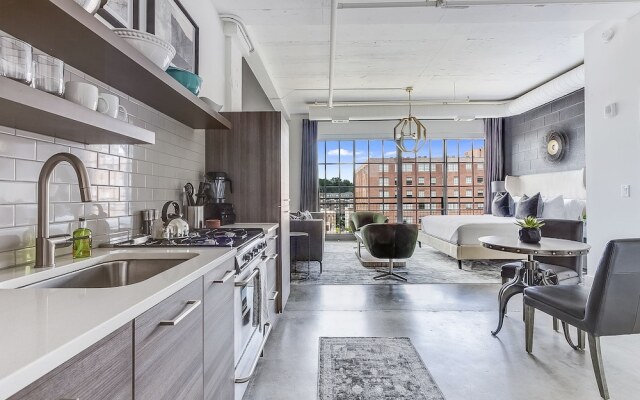 Jade Loft