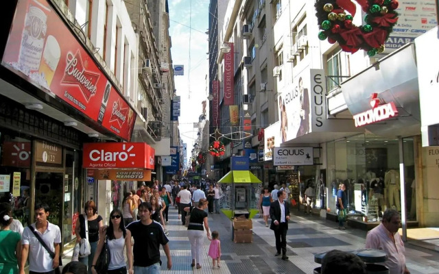 Florida Apart ,Plaza San Martin