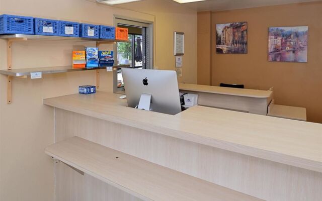 Americas Best Value Inn - Madison
