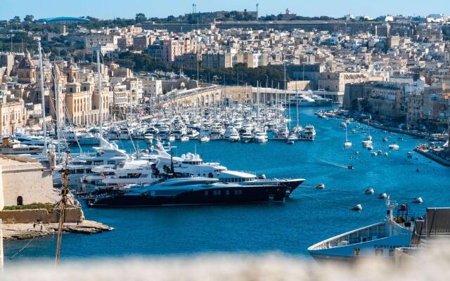 The Cumberland Hotel by NEU Collective