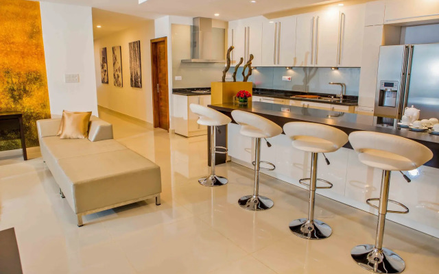 Platinum One Suites
