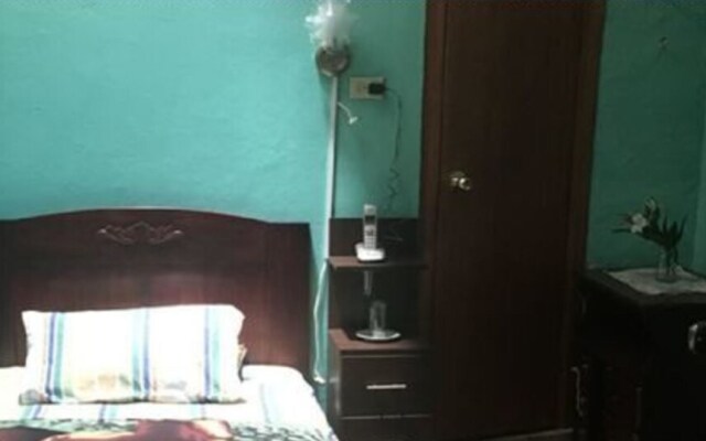 Hostal la Chorrera - Hostel