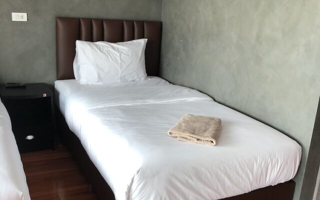 Preecha Resort