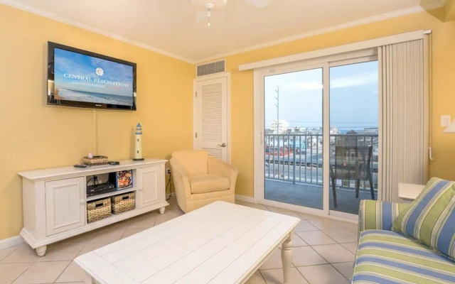 Makai 310 Ocean View by RedAwning