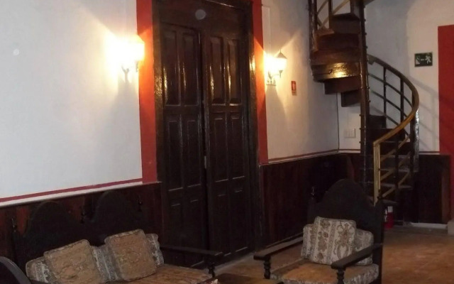 Hotel Maya Ah Kim Pech