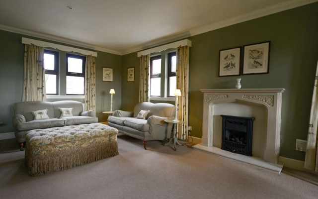 Factors Inn & Cottage