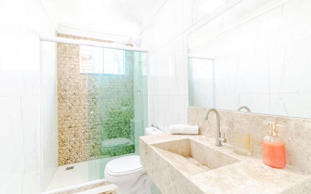 GB60 Excelente Casa 4 Suites a 150m da Praia