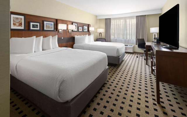 Penn Harris Hotel Harrisburg, Trademark by Wyndham