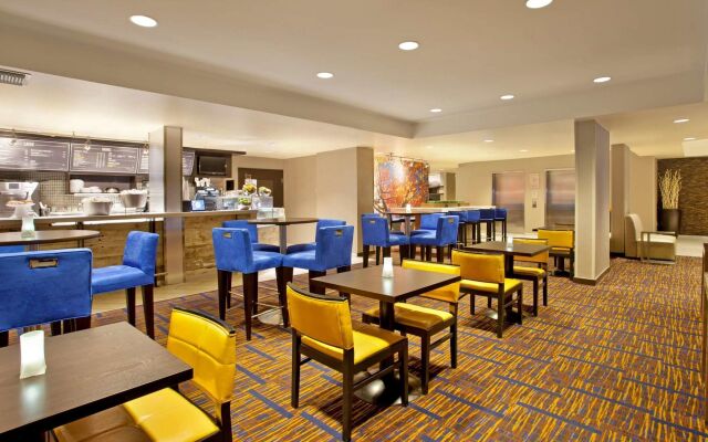 Courtyard By Marriott Vanderbilt-West End