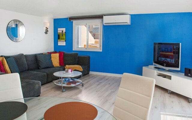 Apartment - 2 Bedrooms with Pool and WiFi - 107295