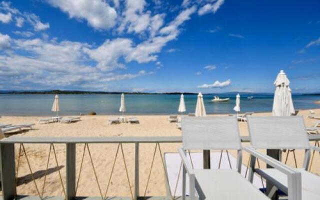 Zinozis Beach Apartments