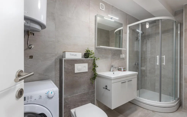 Apartment in Croatia Near Stunning Coastline