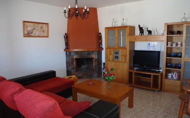 Villa With 4 Bedrooms in Las Palmas, With Wonderful Mountain View, Private Pool, Enclosed Garden - 20 km From the Beach