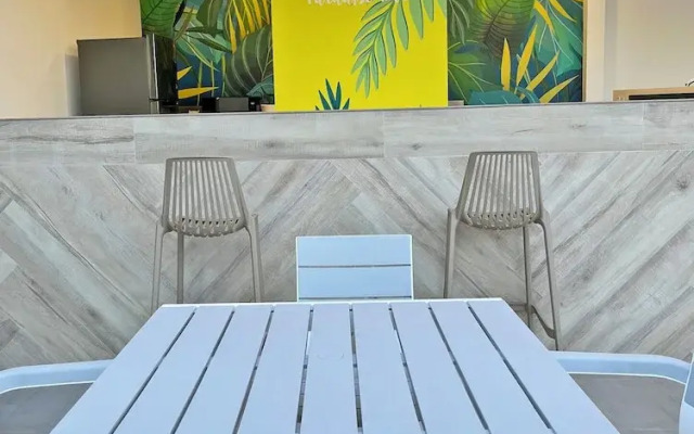 Zaba Beach House