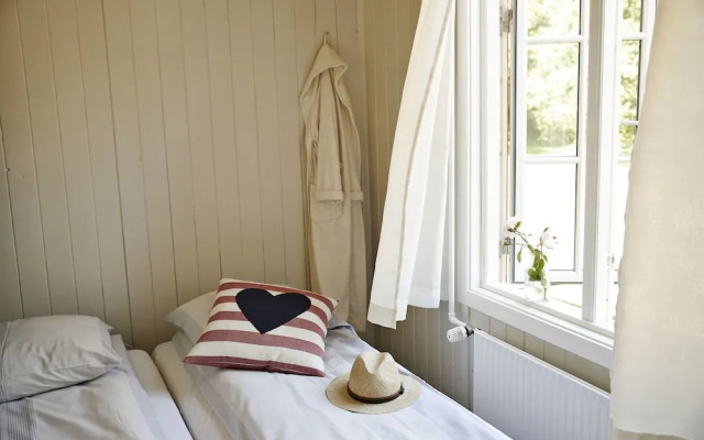 Rønne Vandrerhjem - Hostel