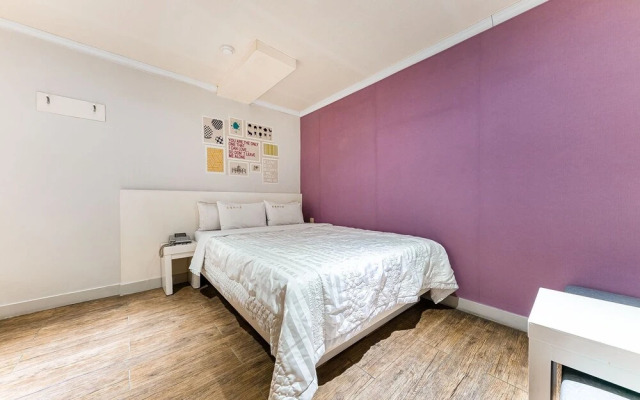 Cheonan Honeymoon Motel