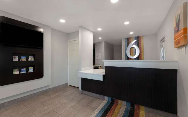 Motel 6 San Antonio, TX - West SeaWorld