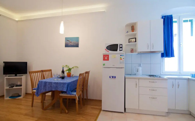 Val Apartments