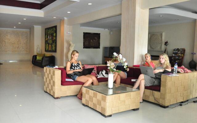 Puri Saron Hotel Denpasar