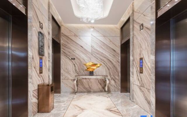 Xing Too Peng Ya Hotel（Buji Da Fen Metro Station Store)